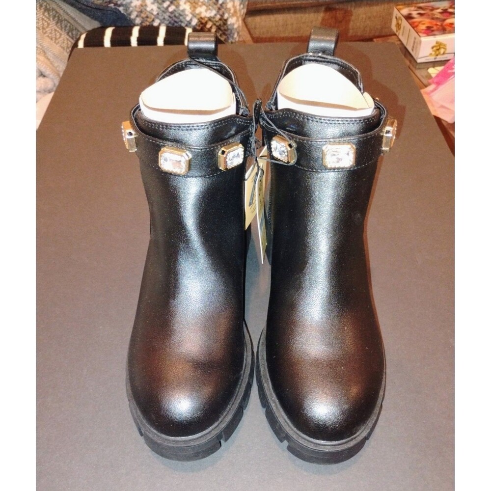 Madden NYC Black Chelsea Ankle Boots Lug Sole Rhinestone Zip Foam Insole 8